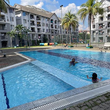 Subang Ville Ehsan Apartment Kampong Baharu Sungai Way Buitenkant foto